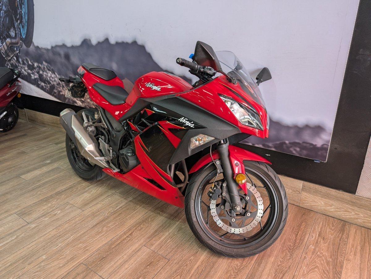 2016 KAWASAKI NINJA 300 ABS SPORTS