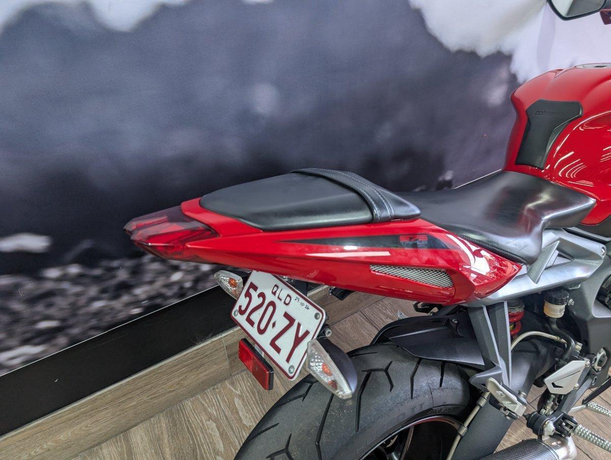 2012 TRIUMPH DAYTONA 675 SPORTS