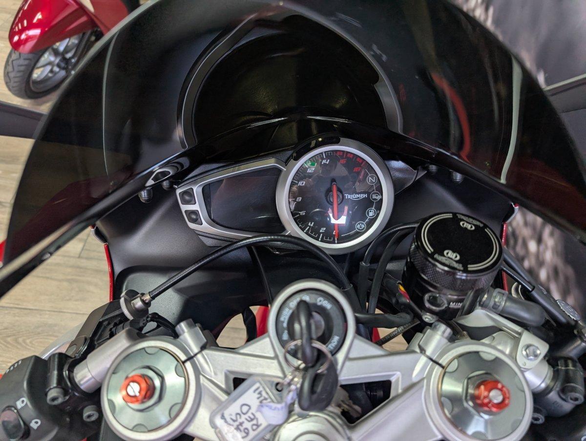 2012 TRIUMPH DAYTONA 675 SPORTS