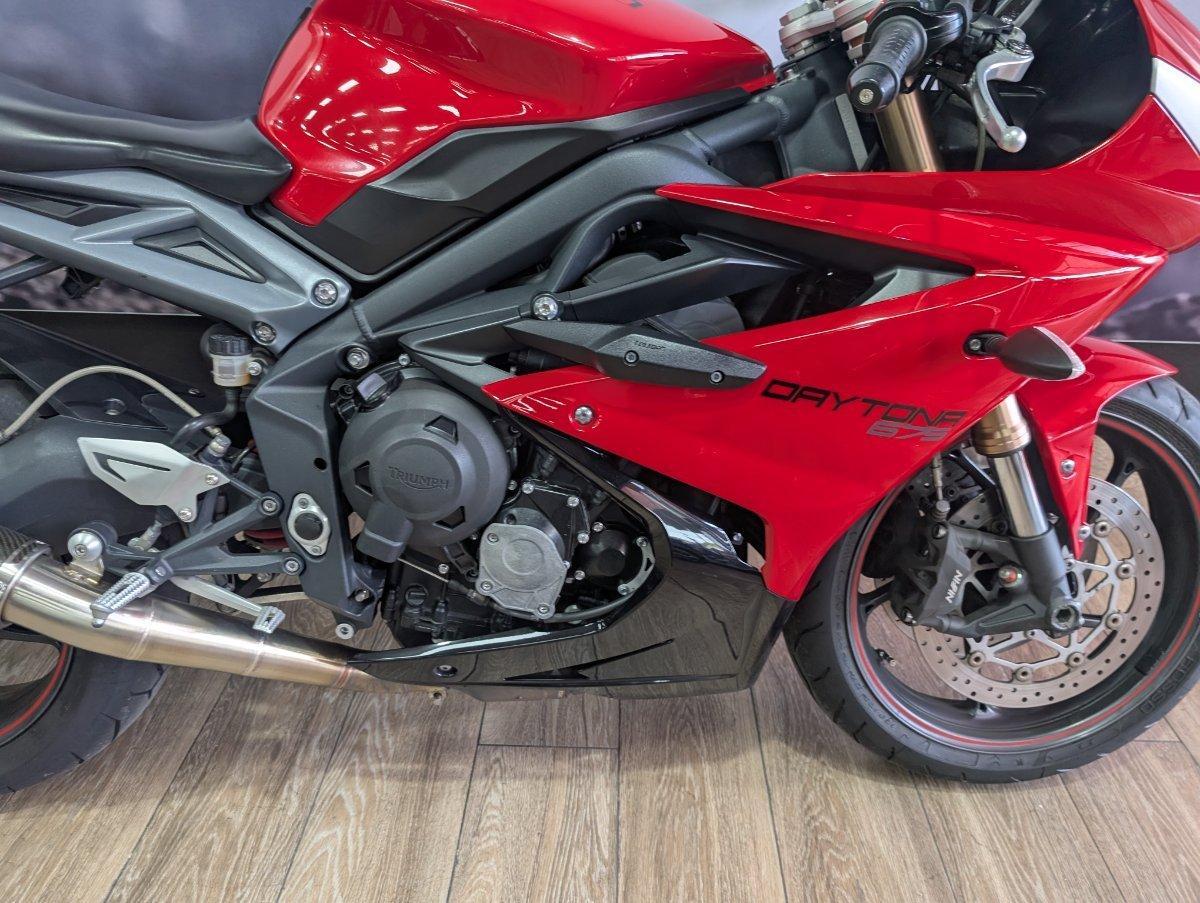 2012 TRIUMPH DAYTONA 675 SPORTS