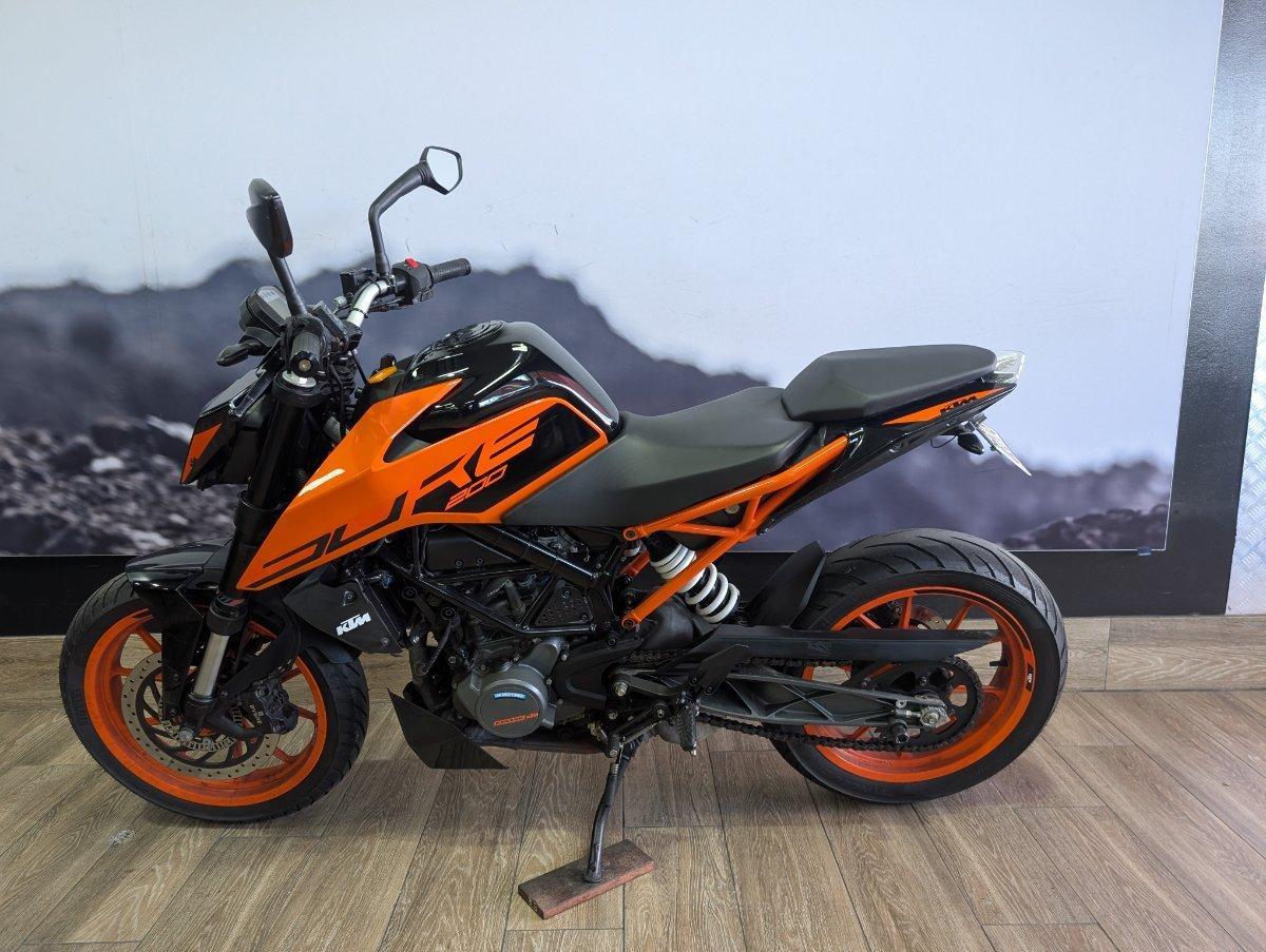 2020 KTM 200 DUKE ROAD