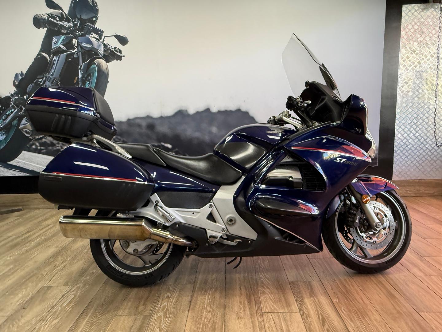 2004 HONDA ST1300 ROAD