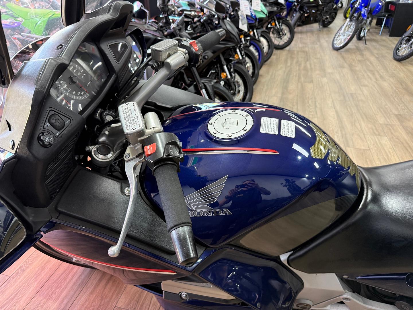 2004 HONDA ST1300 ROAD