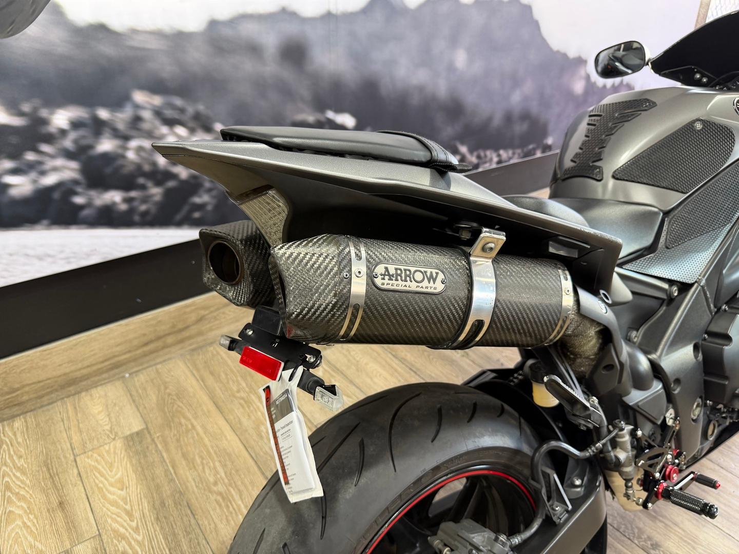 2012 YAMAHA YZF-R1 SPORTS