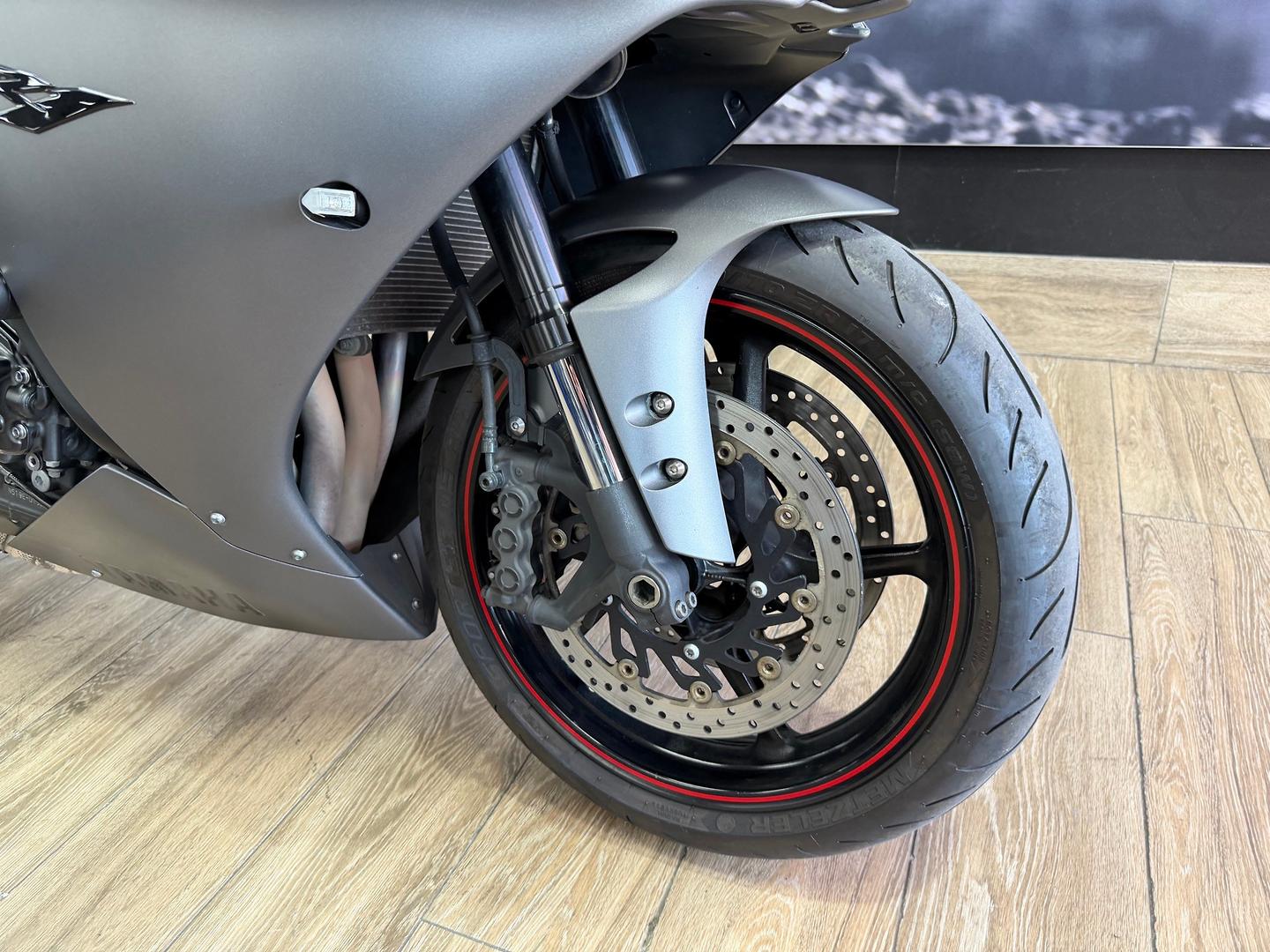 2012 YAMAHA YZF-R1 SPORTS
