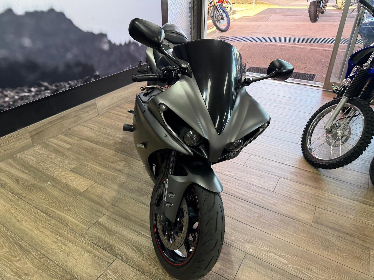 2012 YAMAHA YZF-R1 SPORTS
