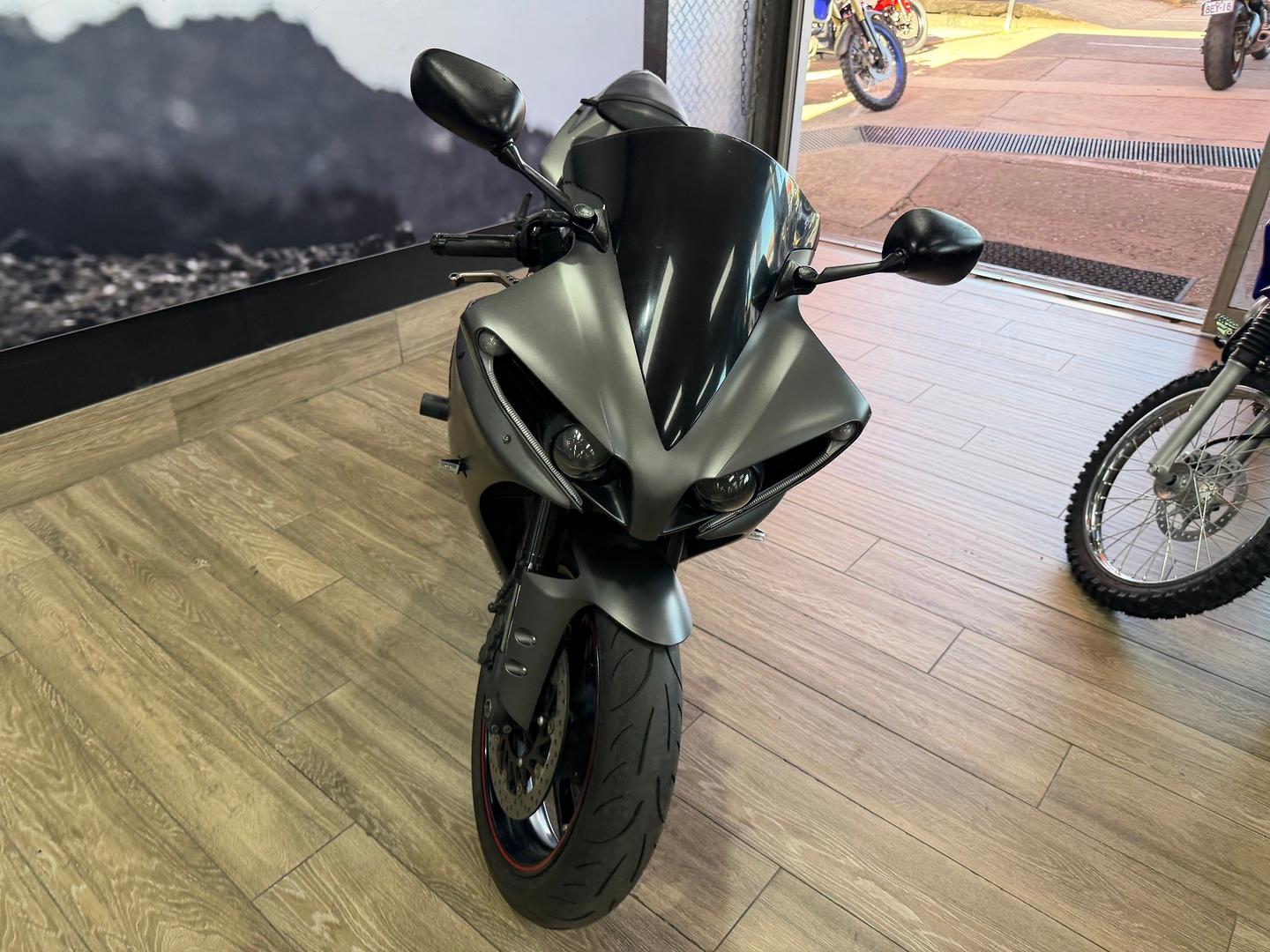 2012 YAMAHA YZF-R1 SPORTS
