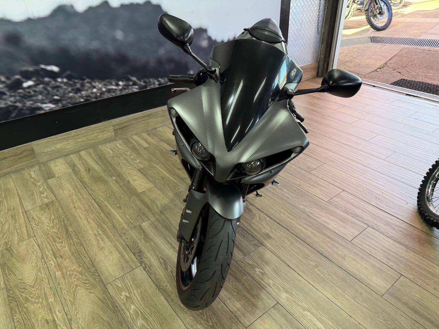 2012 YAMAHA YZF-R1 SPORTS