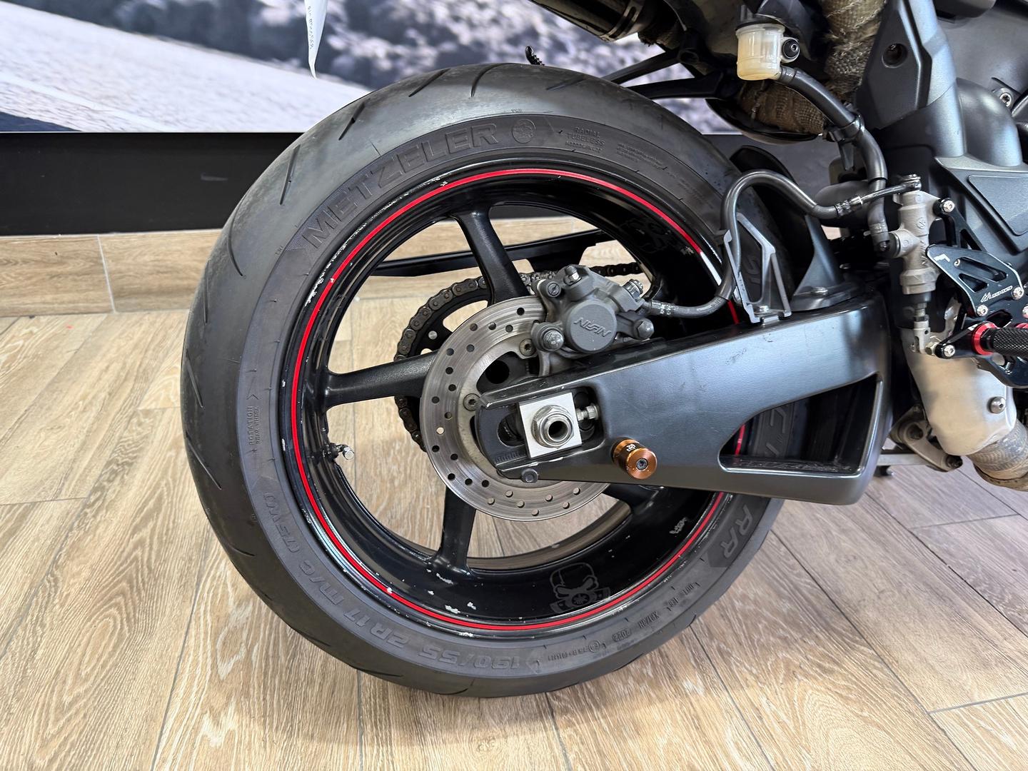 2012 YAMAHA YZF-R1 SPORTS