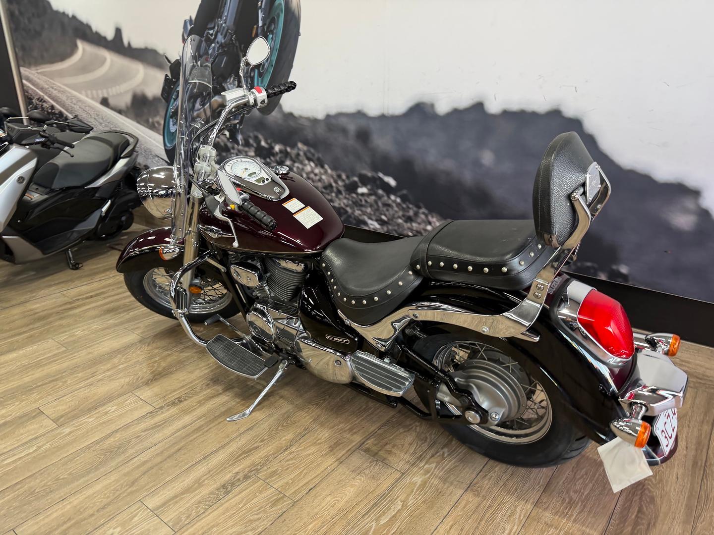 2011 SUZUKI VL800T (BOULEVARD C50T) CRUISER