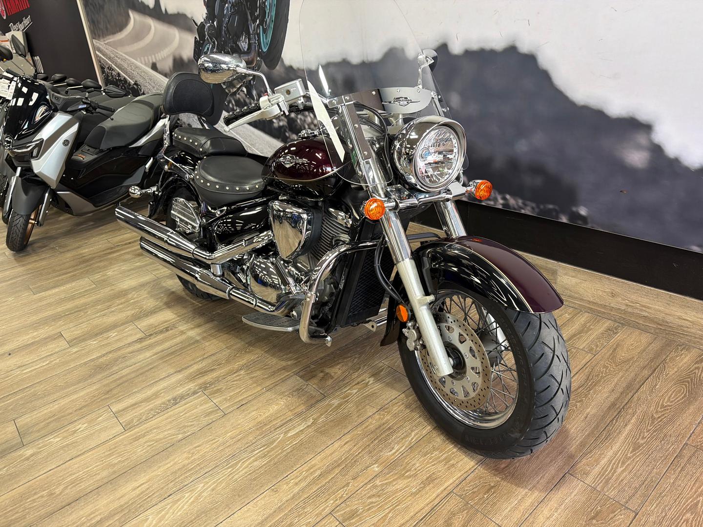 2011 SUZUKI VL800T (BOULEVARD C50T) CRUISER