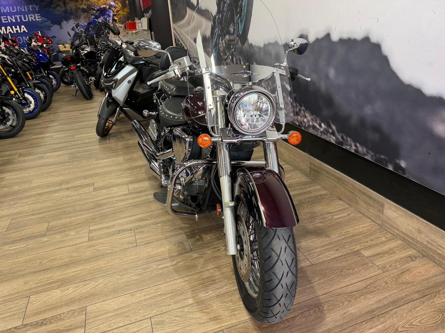 2011 SUZUKI VL800T (BOULEVARD C50T) CRUISER