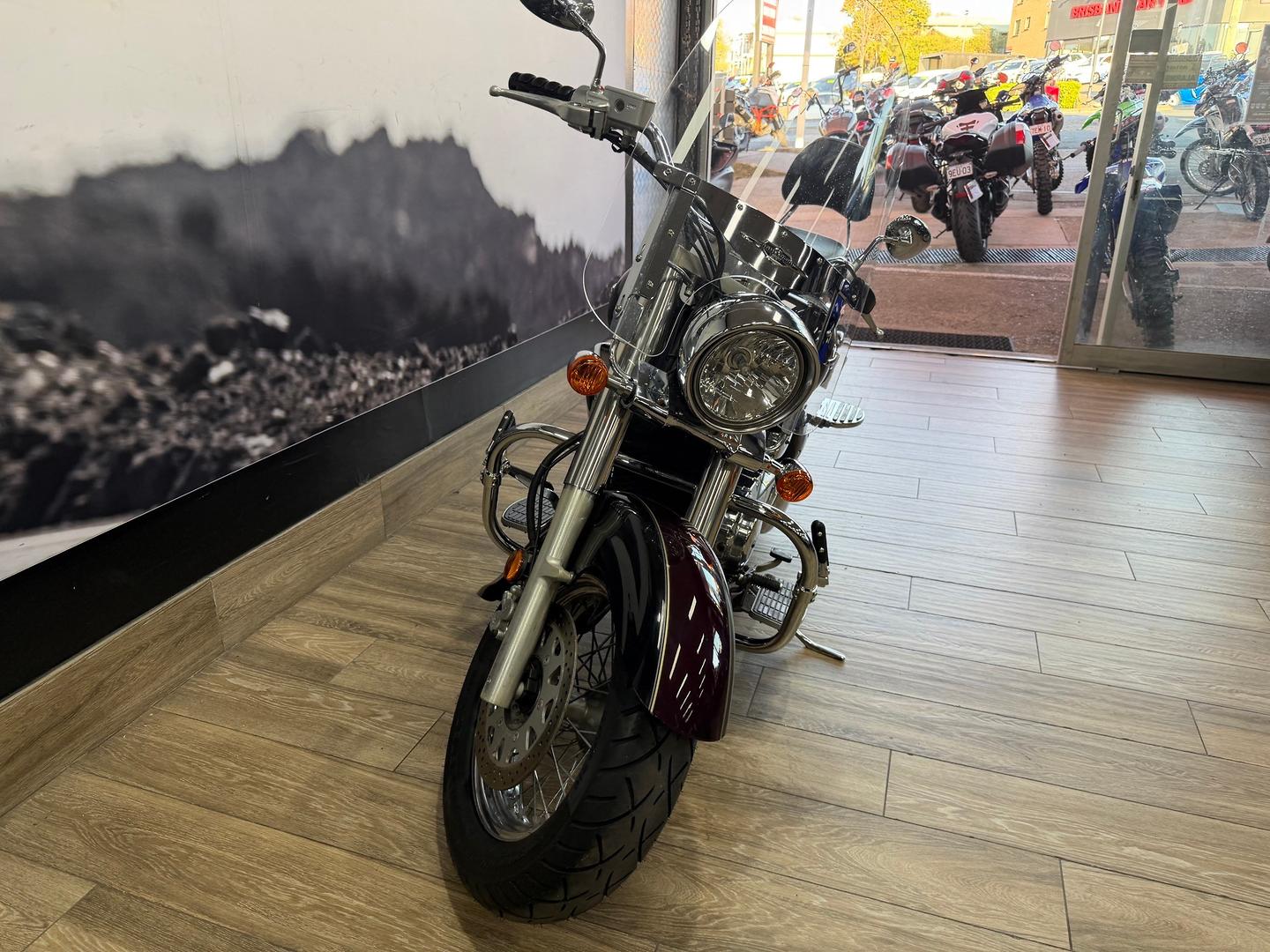 2011 SUZUKI VL800T (BOULEVARD C50T) CRUISER