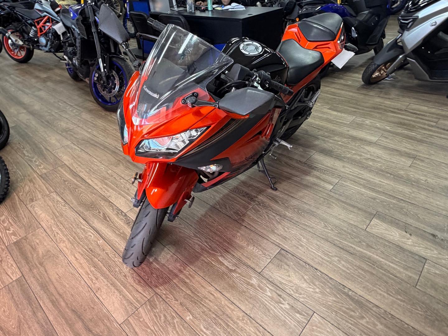 2014 KAWASAKI NINJA 300 ABS SPORTS