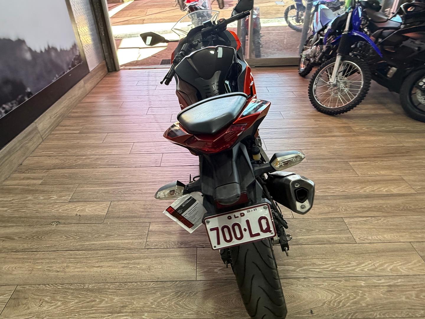 2014 KAWASAKI NINJA 300 ABS SPORTS