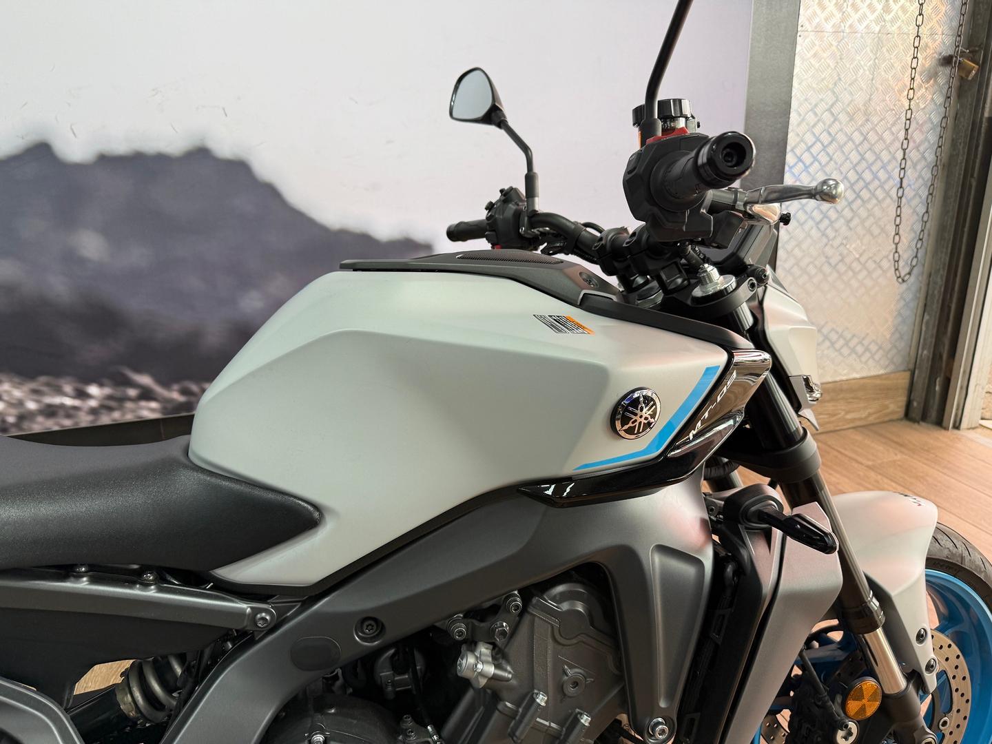 2025 YAMAHA MT-09A (MT-09) SPORTS