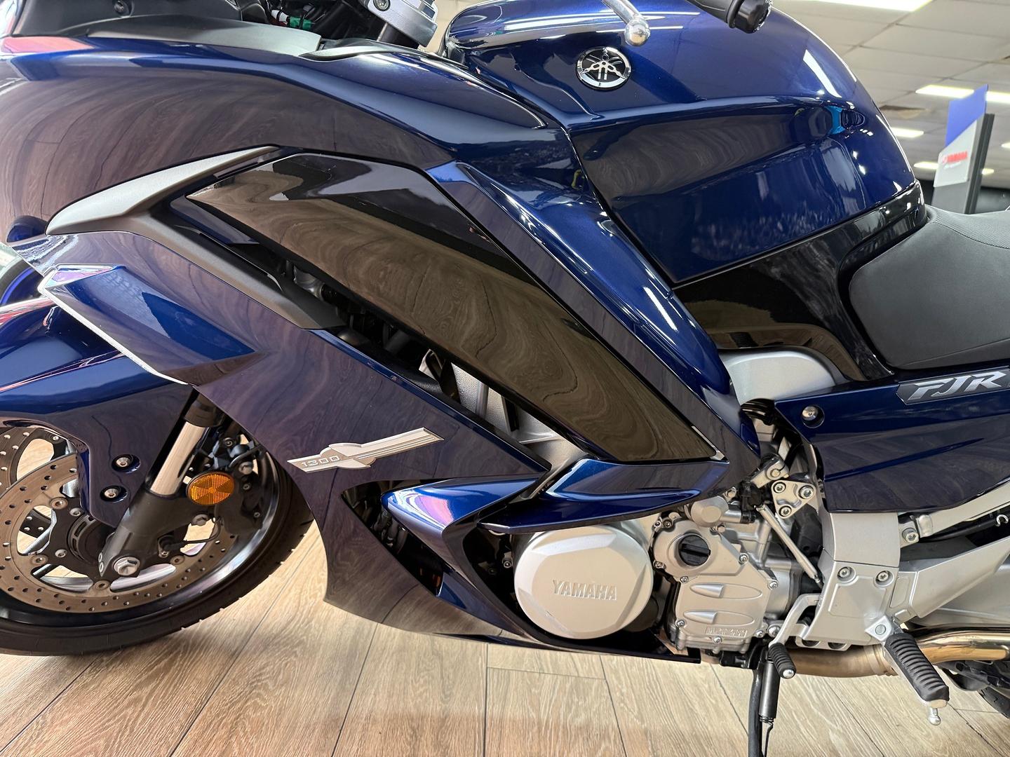 2024 YAMAHA FJR1300AE ROAD
