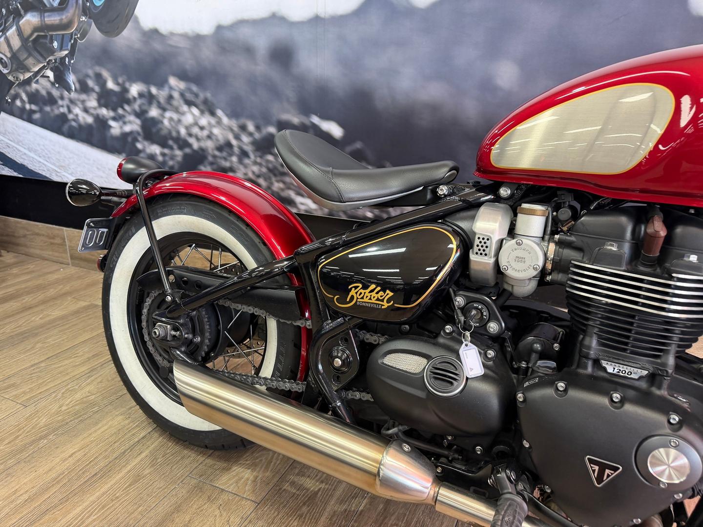 2022 TRIUMPH BONNEVILLE BOBBER GOLDLINE ROAD