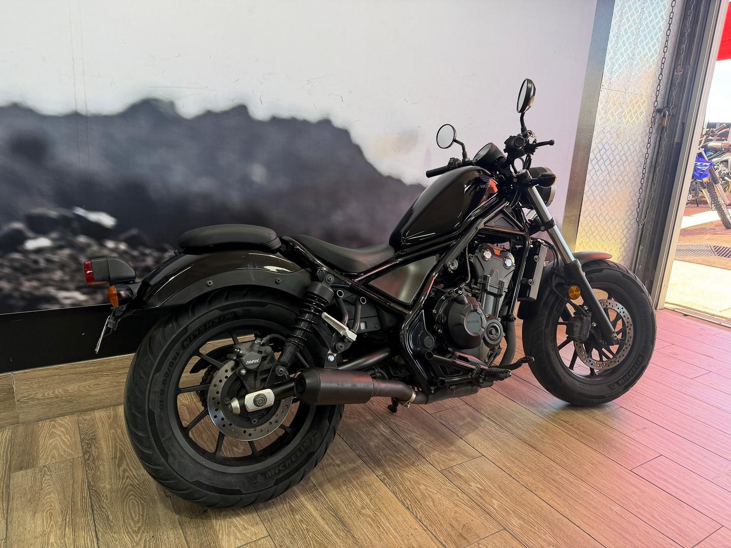2017 HONDA CMX500 ROAD