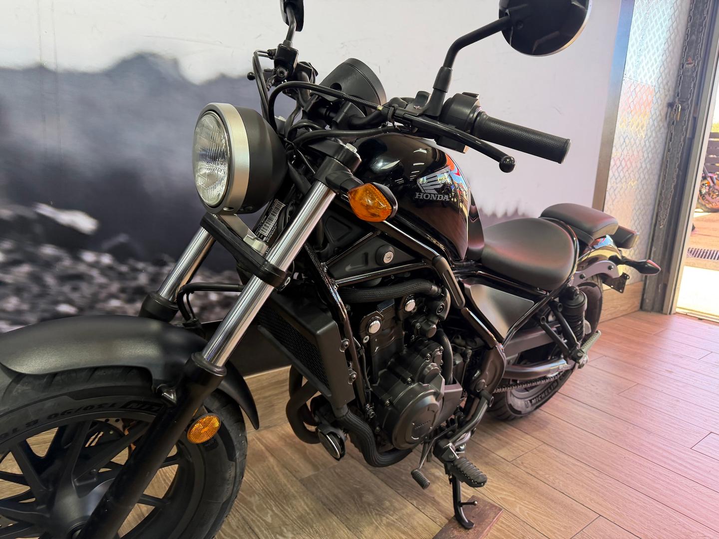 2017 HONDA CMX500 ROAD