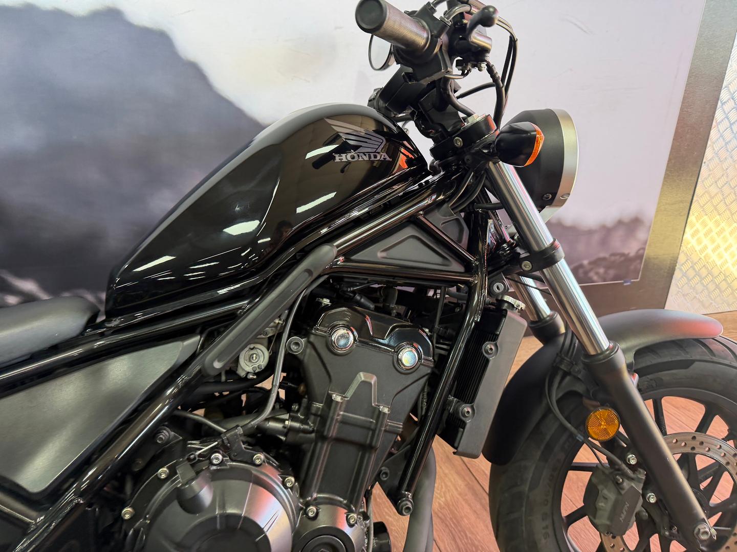 2017 HONDA CMX500 ROAD
