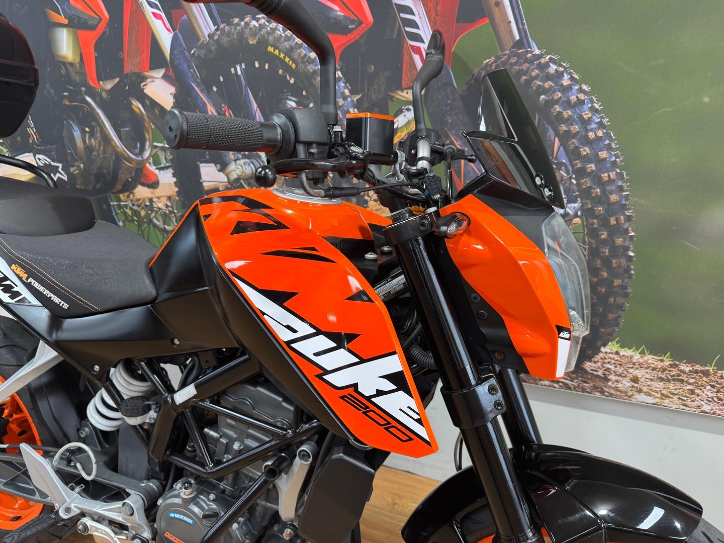 2019 KTM 200 DUKE ROAD
