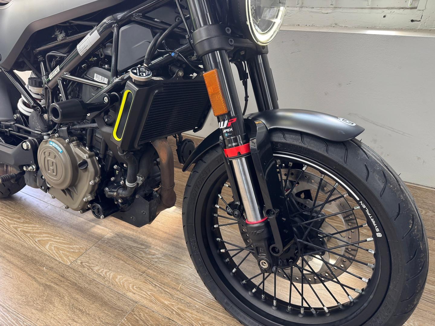 2023 HUSQVARNA SVARTPILEN 401 ROAD