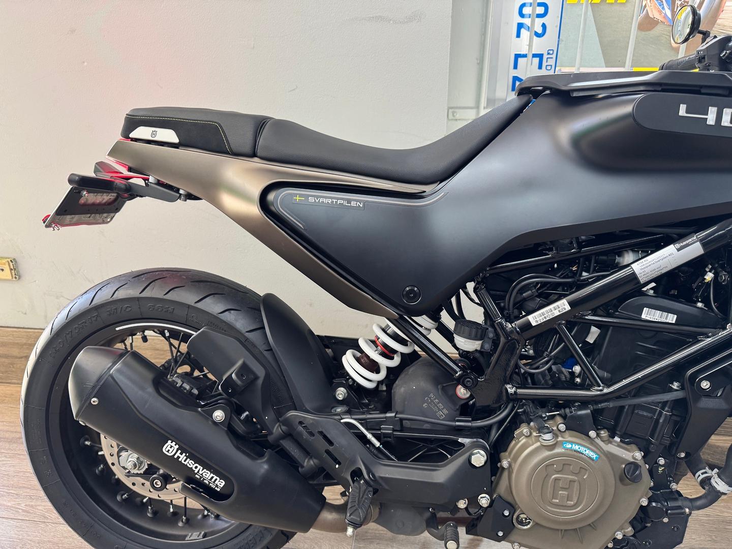 2023 HUSQVARNA SVARTPILEN 401 ROAD