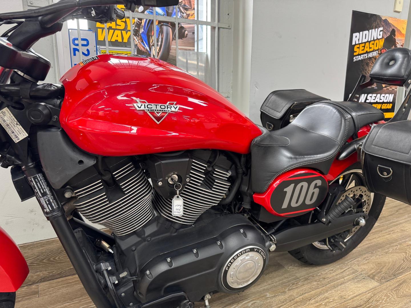 2016 VICTORY JUDGE CRUISER