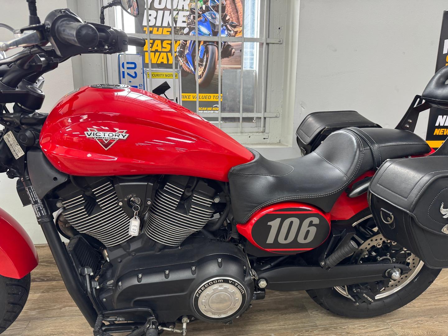 2016 VICTORY JUDGE CRUISER