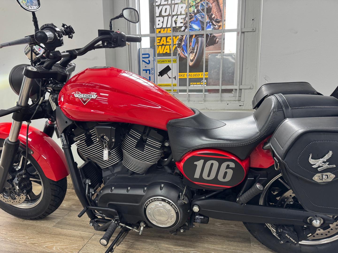 2016 VICTORY JUDGE CRUISER