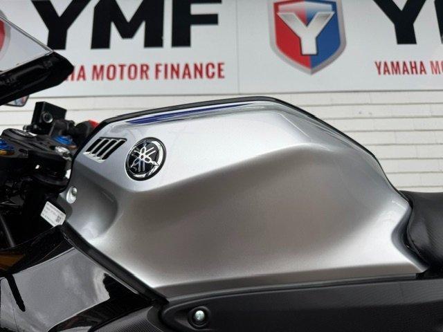 2024 YAMAHA YZF-R15M SPORTS