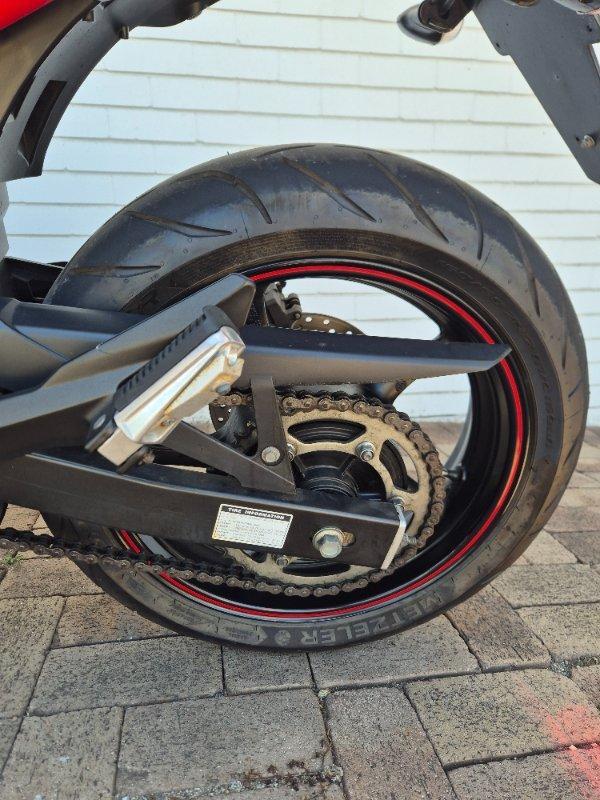 2013 YAMAHA FZ6R ROAD