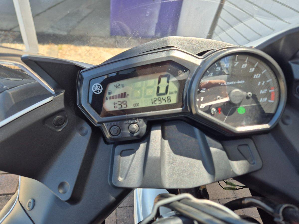 2013 YAMAHA FZ6R ROAD