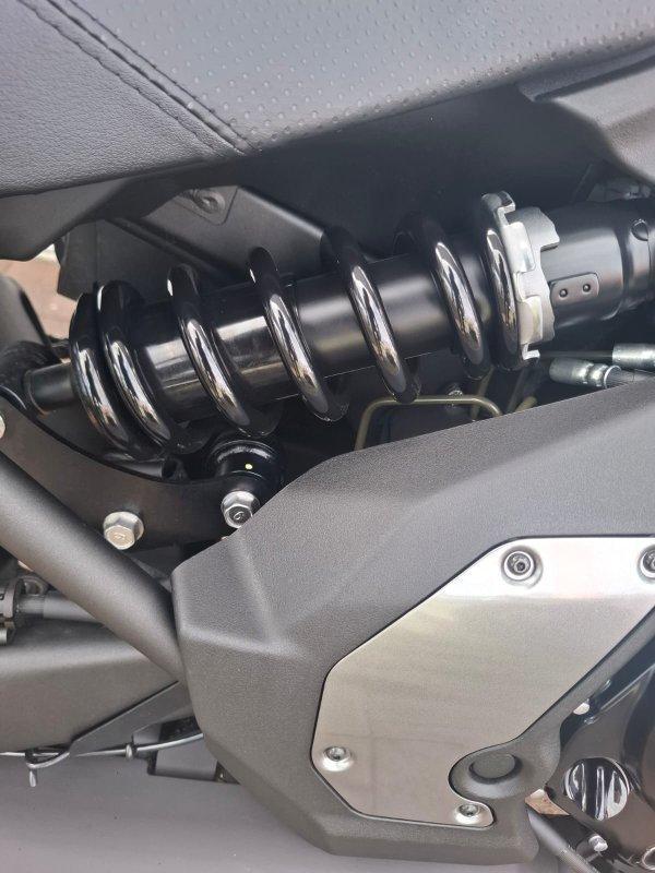 2025 KAWASAKI VULCAN S CAFE CRUISER