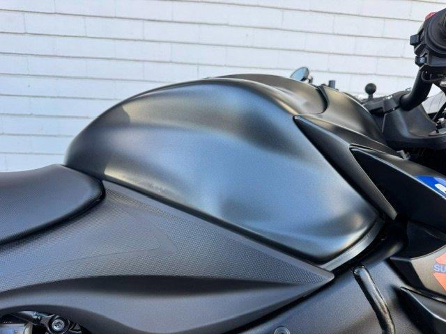 2020 SUZUKI GSX-S1000F ROAD
