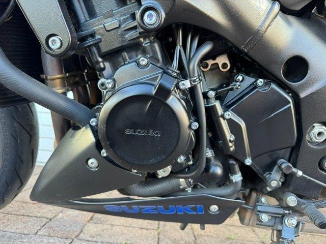 2020 SUZUKI GSX-S1000F ROAD