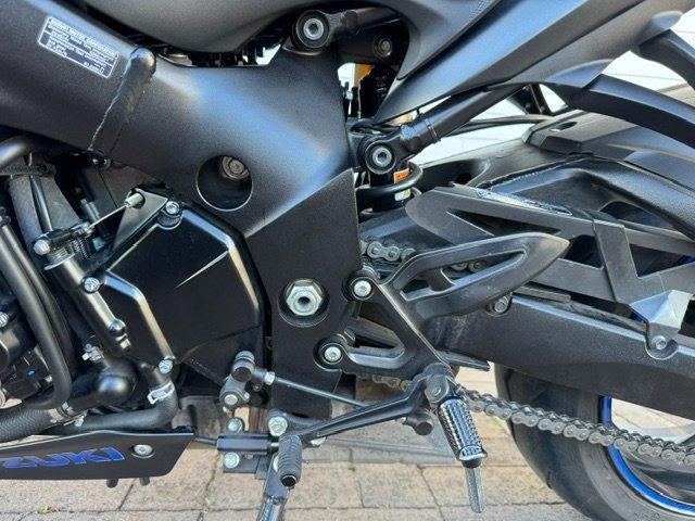 2020 SUZUKI GSX-S1000F ROAD