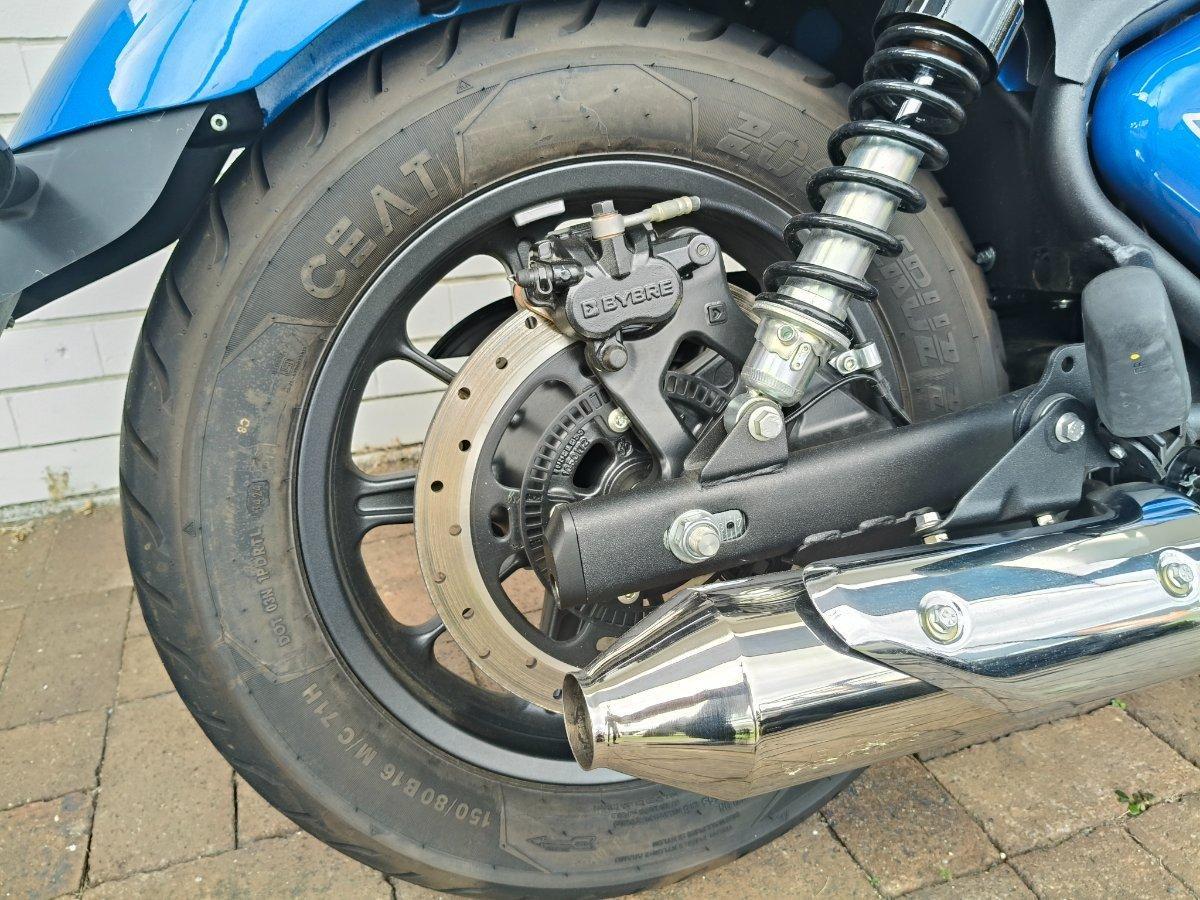 2024 ROYAL ENFIELD SUPER METEOR 650 ROAD