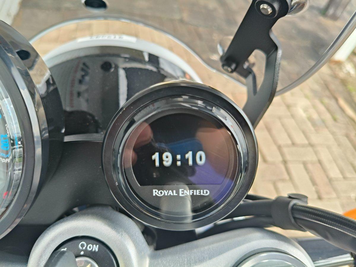 2024 ROYAL ENFIELD SUPER METEOR 650 ROAD