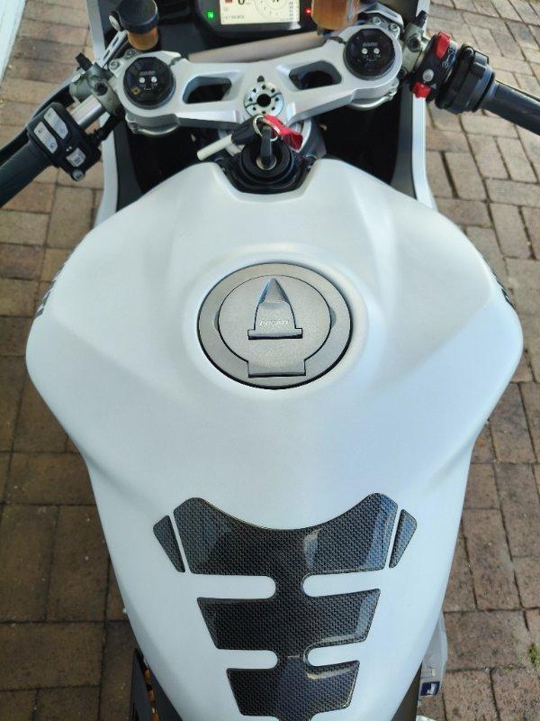 2020 DUCATI PANIGALE V2 SPORTS