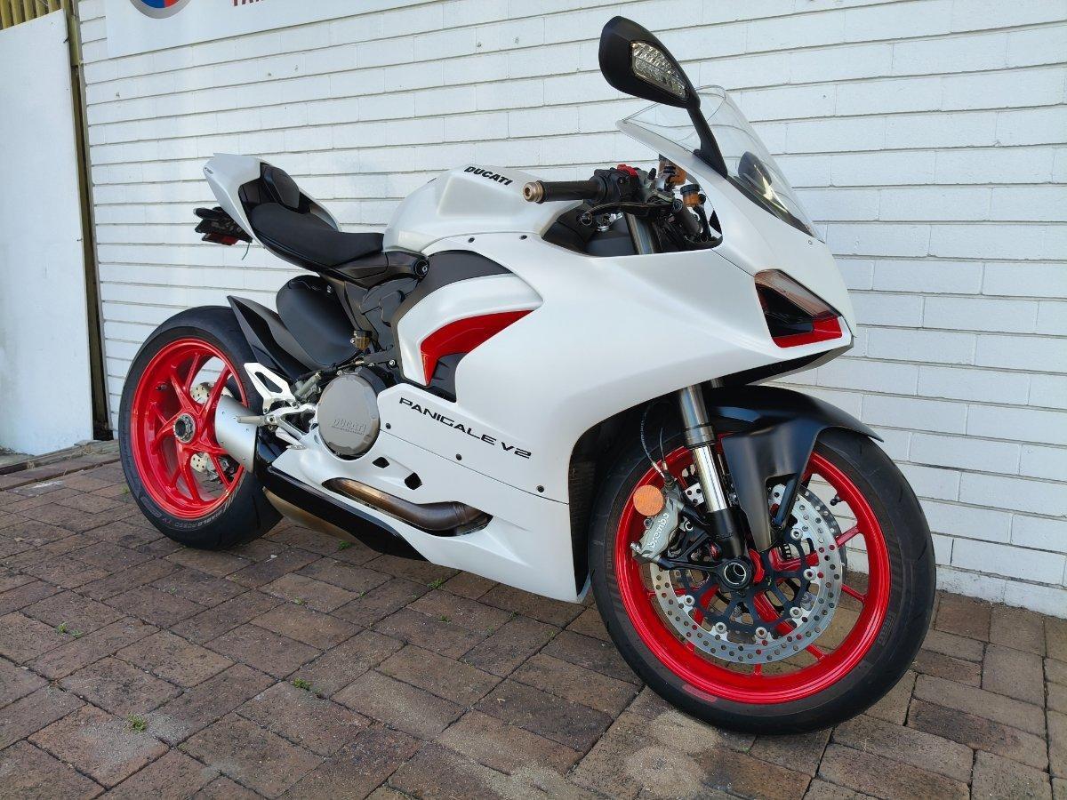 2020 DUCATI PANIGALE V2 SPORTS