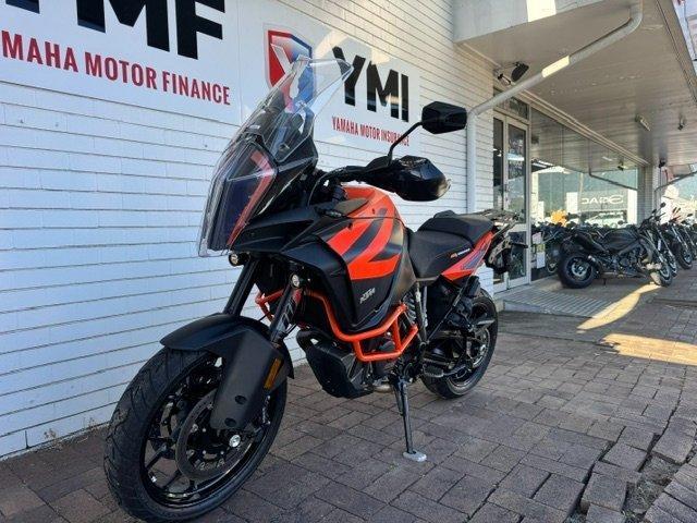 2018 KTM SUPER ADVENTURE S DUAL SPORTS
