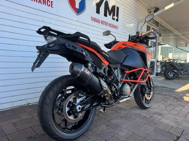 2018 KTM SUPER ADVENTURE S DUAL SPORTS