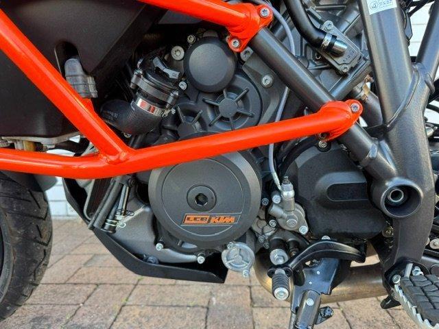 2018 KTM SUPER ADVENTURE S DUAL SPORTS