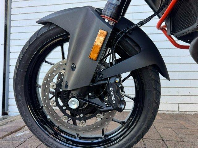 2018 KTM SUPER ADVENTURE S DUAL SPORTS