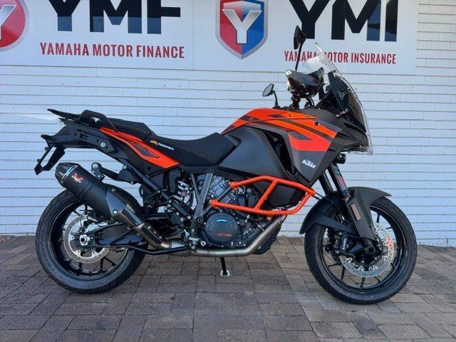 2018 KTM SUPER ADVENTURE S DUAL SPORTS