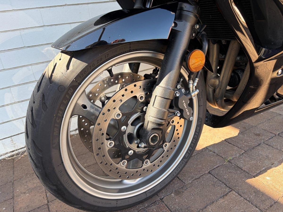 2011 SUZUKI GSX1250FA ROAD