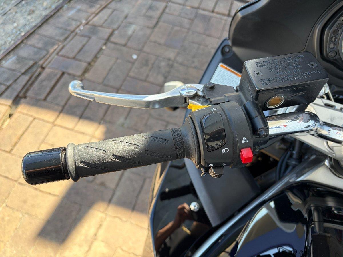 2011 SUZUKI GSX1250FA ROAD
