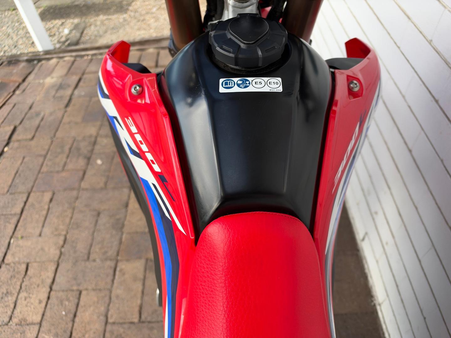 2021 HONDA CRF300LA TRAIL